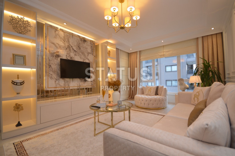 Меблированная трехкомнатная квартира в Махмутларе в 400метрах от побережья, 100 м2. фото 1