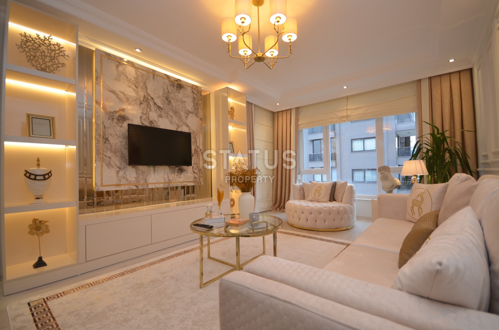 Меблированная трехкомнатная квартира в Махмутларе в 400метрах от побережья, 100 м2. фото 1