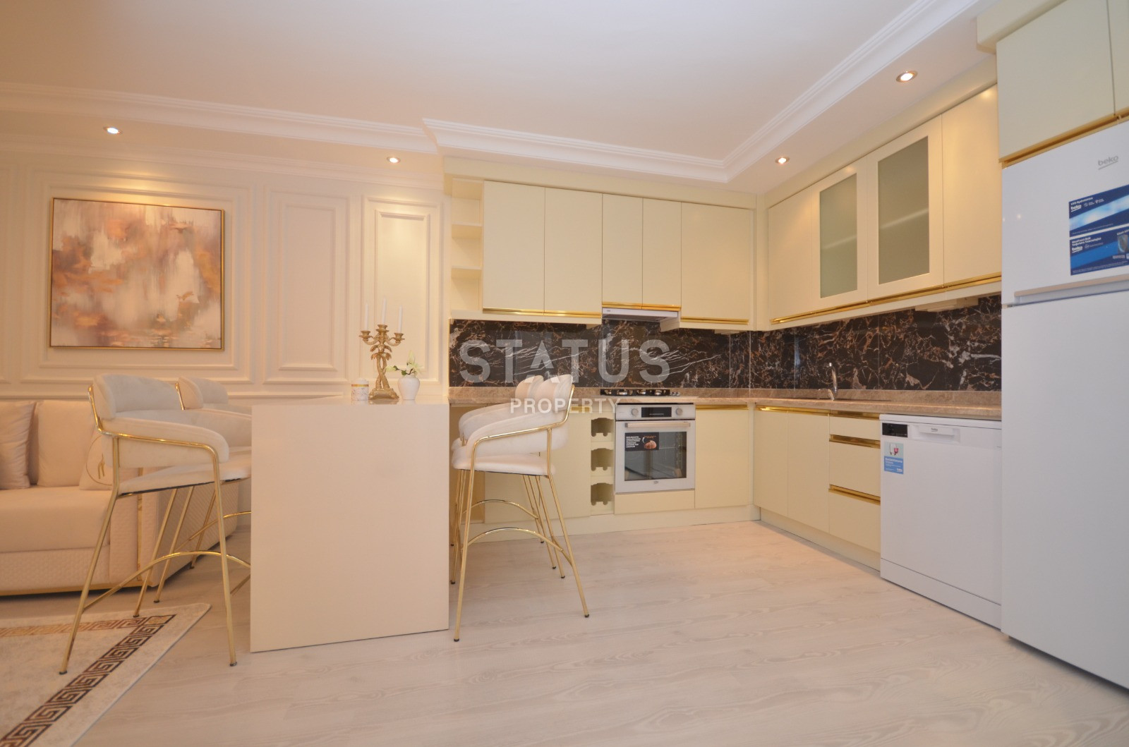 Меблированная трехкомнатная квартира в Махмутларе в 400метрах от побережья, 100 м2. фото 6