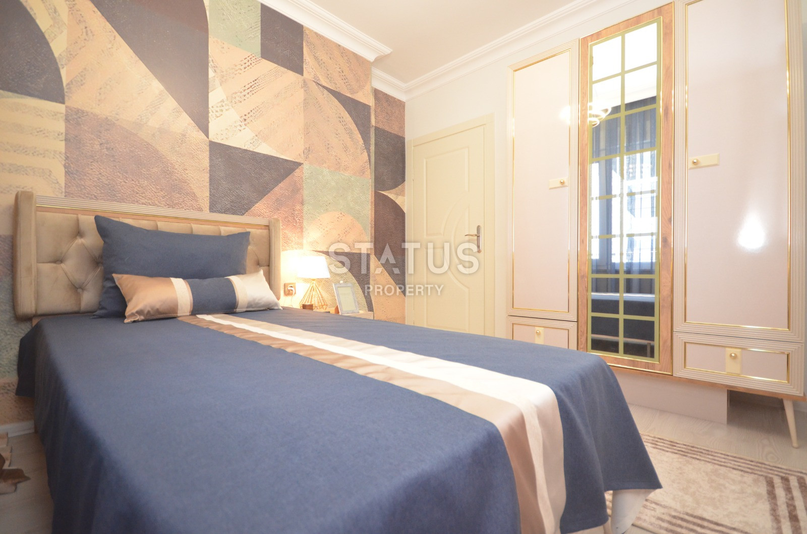 Меблированная трехкомнатная квартира в Махмутларе в 400метрах от побережья, 100 м2. фото 19