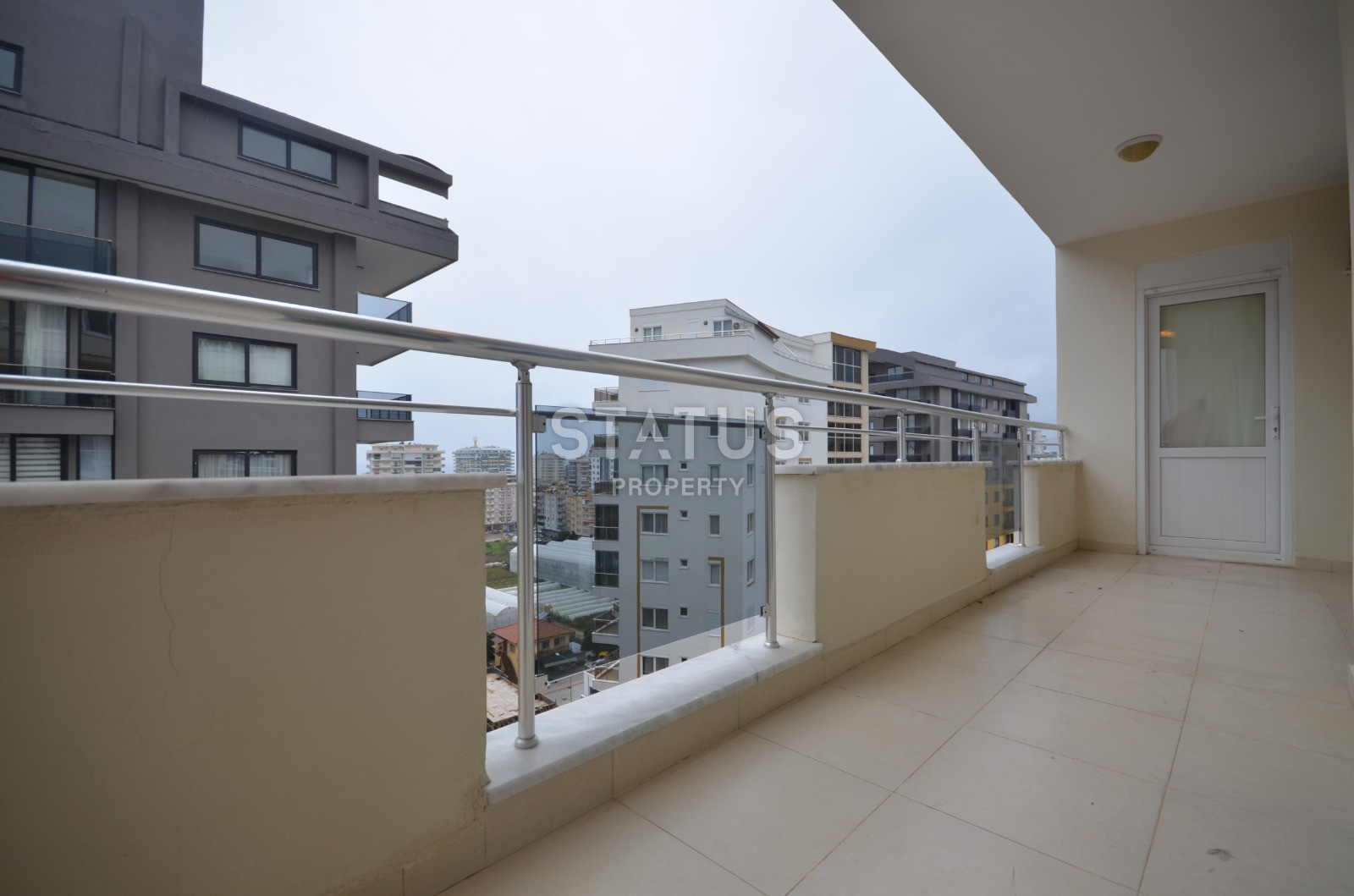 Меблированная трехкомнатная квартира в Махмутларе в 400метрах от побережья, 100 м2. фото 21