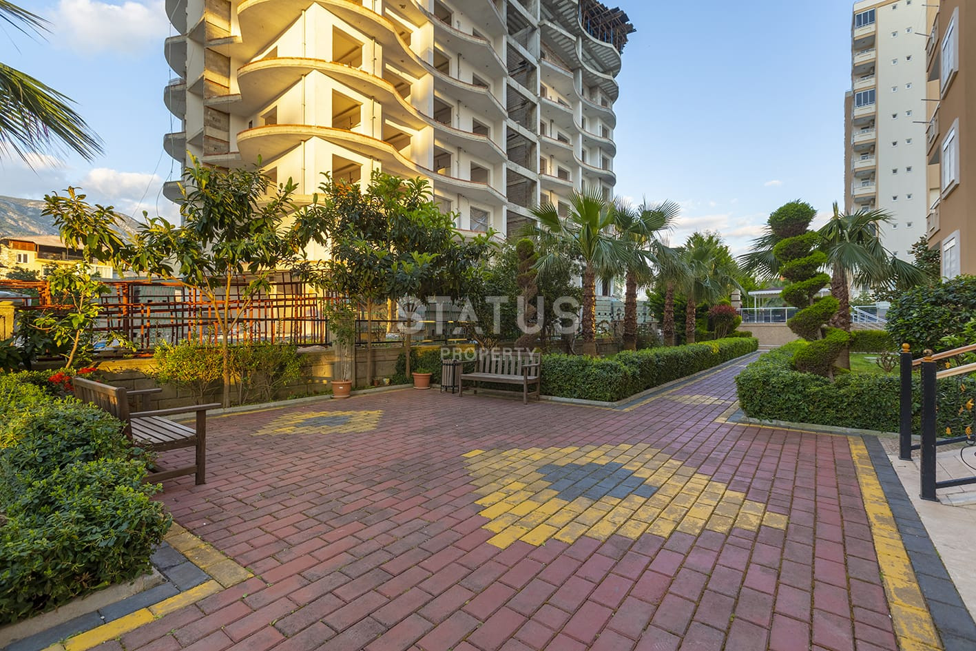 Меблированная трехкомнатная квартира в Махмутларе в 400метрах от побережья, 100 м2. фото 28