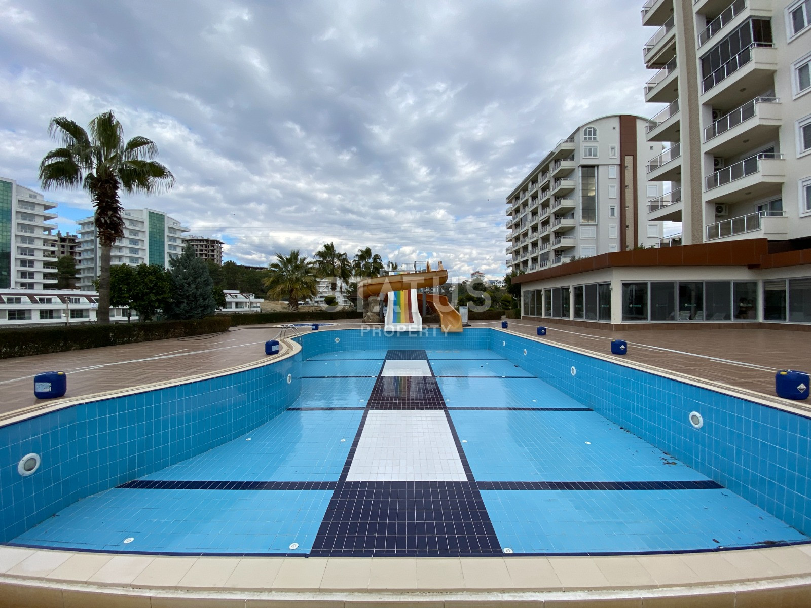 Просторный дуплекс 3+1 в комплексе с богатой инфраструктурой в Авсалларе, 180 м2. фото 3