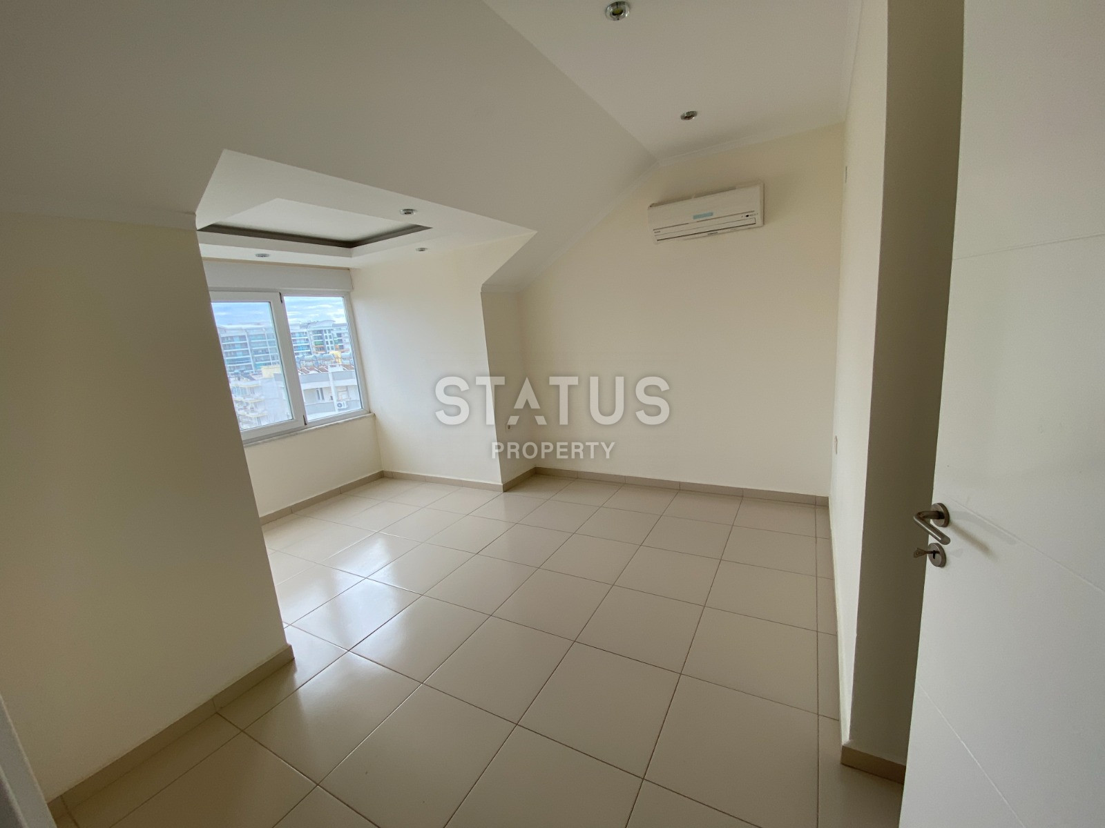 Просторный дуплекс 3+1 в комплексе с богатой инфраструктурой в Авсалларе, 180 м2. фото 28