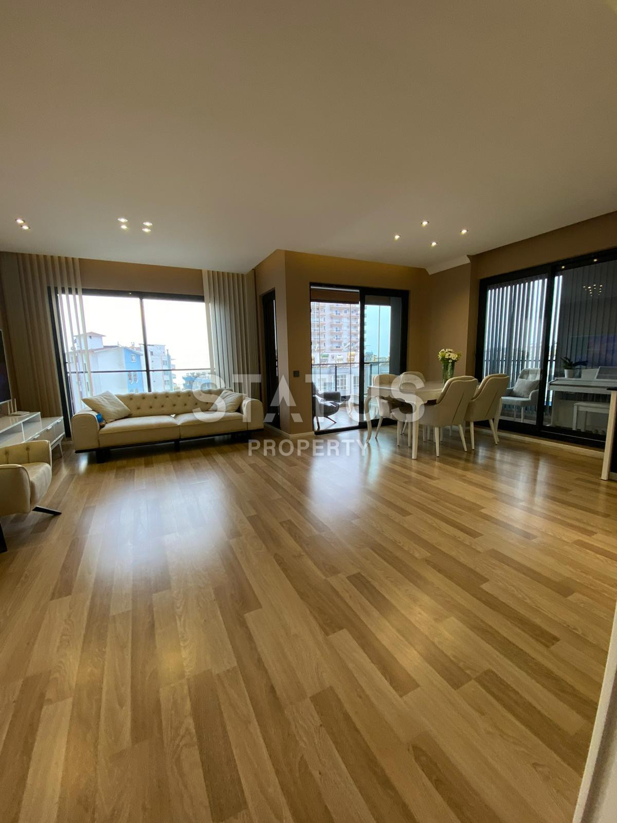 Furnished three-room apartment 150 meters from the sea in Mahmutlar, 130 sq.m фото 9