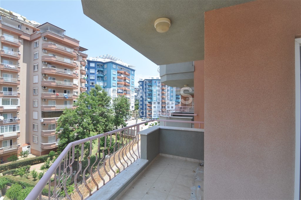 Трехкомнатные апартаменты в добротном доме в районе Тосмур. Хорошая цена! 120 кв.м. фото 23