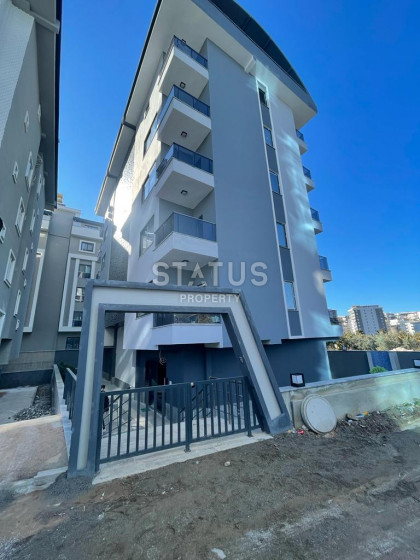 Новая квартира 1+1 в районе Махмутлар, 55 м2 фото 1