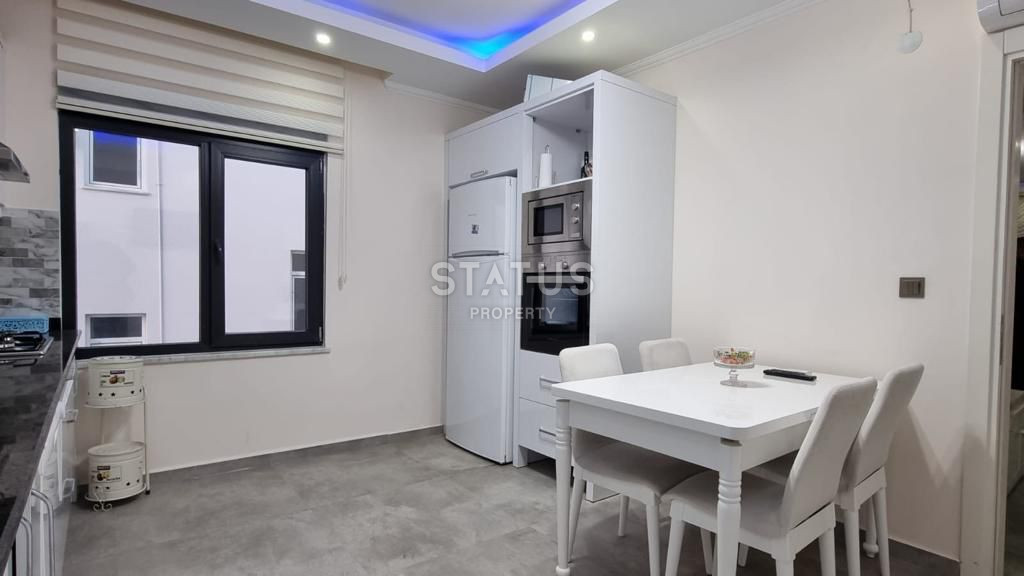 Furnished duplex 3+1 three minutes from the beach, 150 m2. Alanya, Center. фото 6