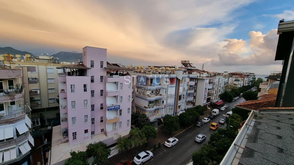 Furnished duplex 3+1 three minutes from the beach, 150 m2. Alanya, Center. фото 21