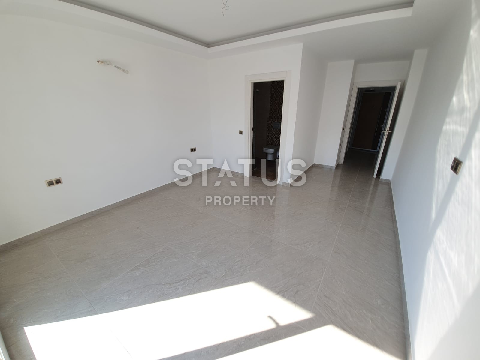 Новая трехкомнатная квартира в комплексе с собственной инфраструктурой в Махмутларе, 115 м2. фото 11