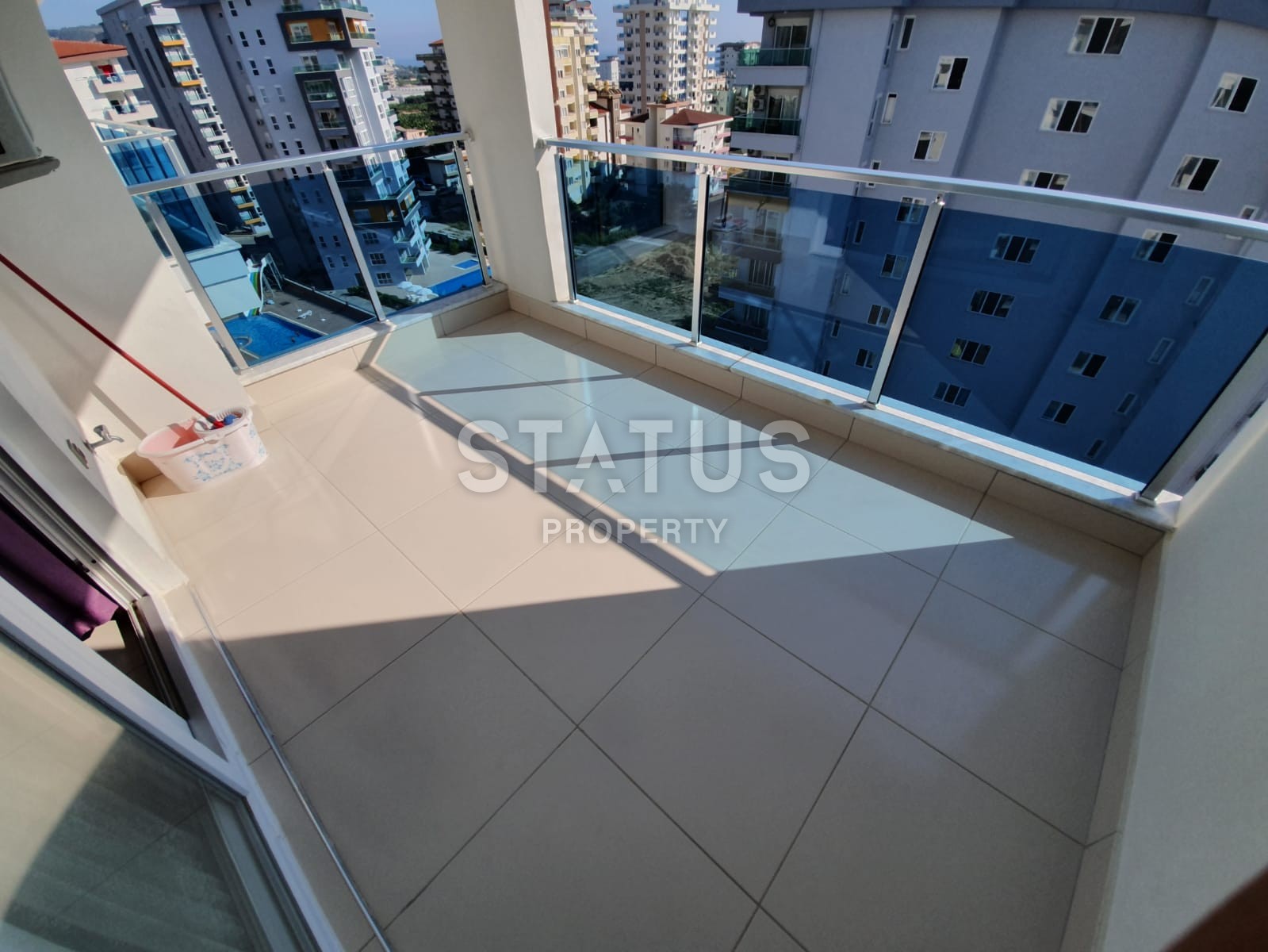 Новая трехкомнатная квартира в комплексе с собственной инфраструктурой в Махмутларе, 115 м2. фото 16