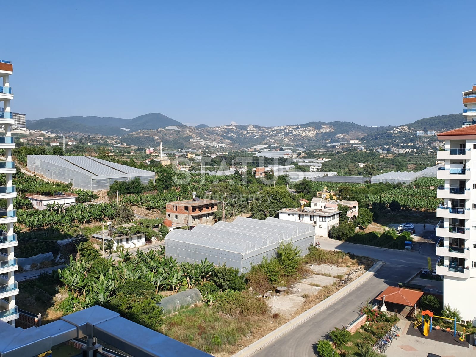 Новая трехкомнатная квартира в комплексе с собственной инфраструктурой в Махмутларе, 115 м2. фото 18