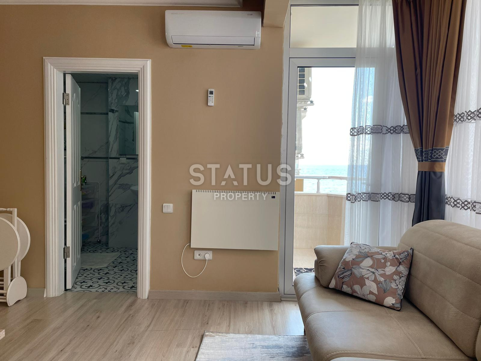 Шикарная квартира с видом на море на первой линии в районе Махмутлар, 150м.кв фото 3