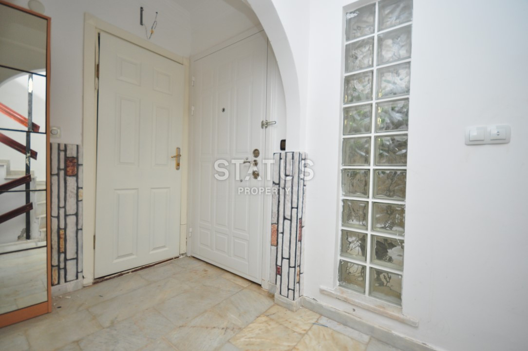 For sale is a villa-townhouse 3+1 in the ecological area of Kargicak, 140 sq.m. фото 5