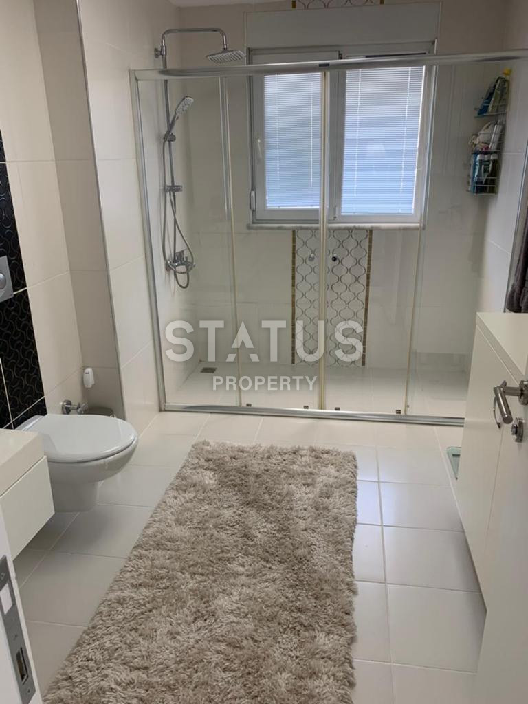 Перевернутый дублекс 2+1 в Махмутларе с новым современным ремонтом, 450м к морю фото 15