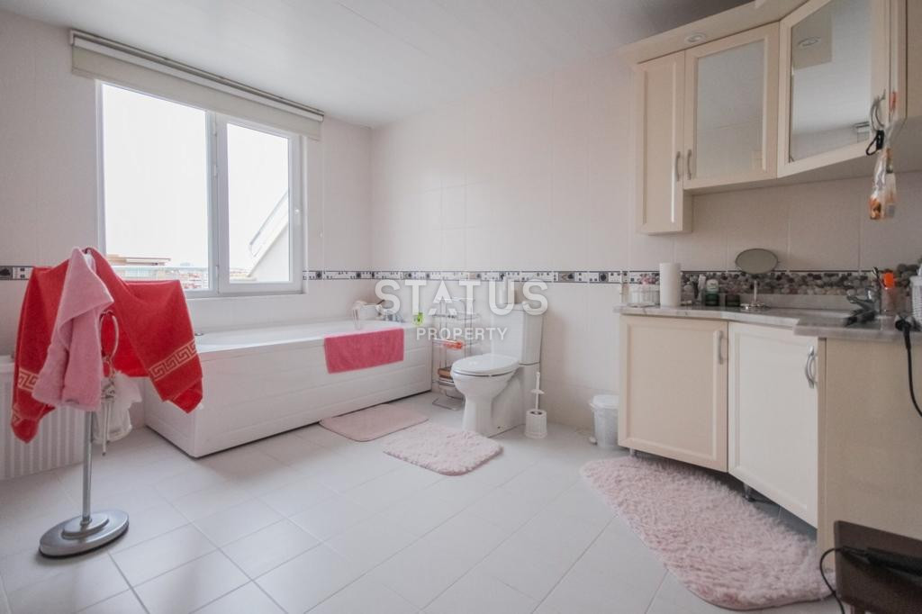 Просторные апартаменты 4+1 в районе Махмутлар, 230 м2 фото 9