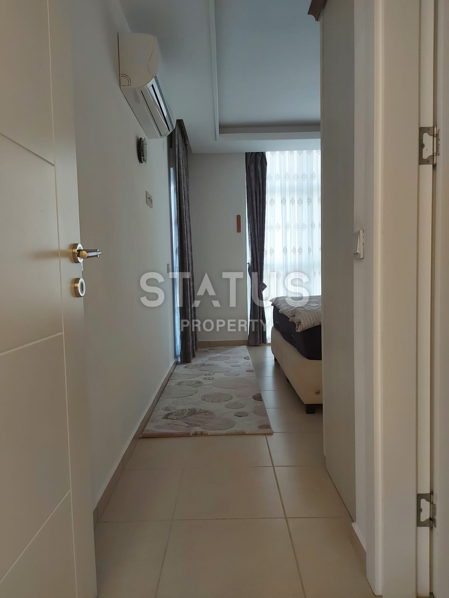 Three-room apartment in a complex with developed infrastructure, 100 sq.m. фото 10