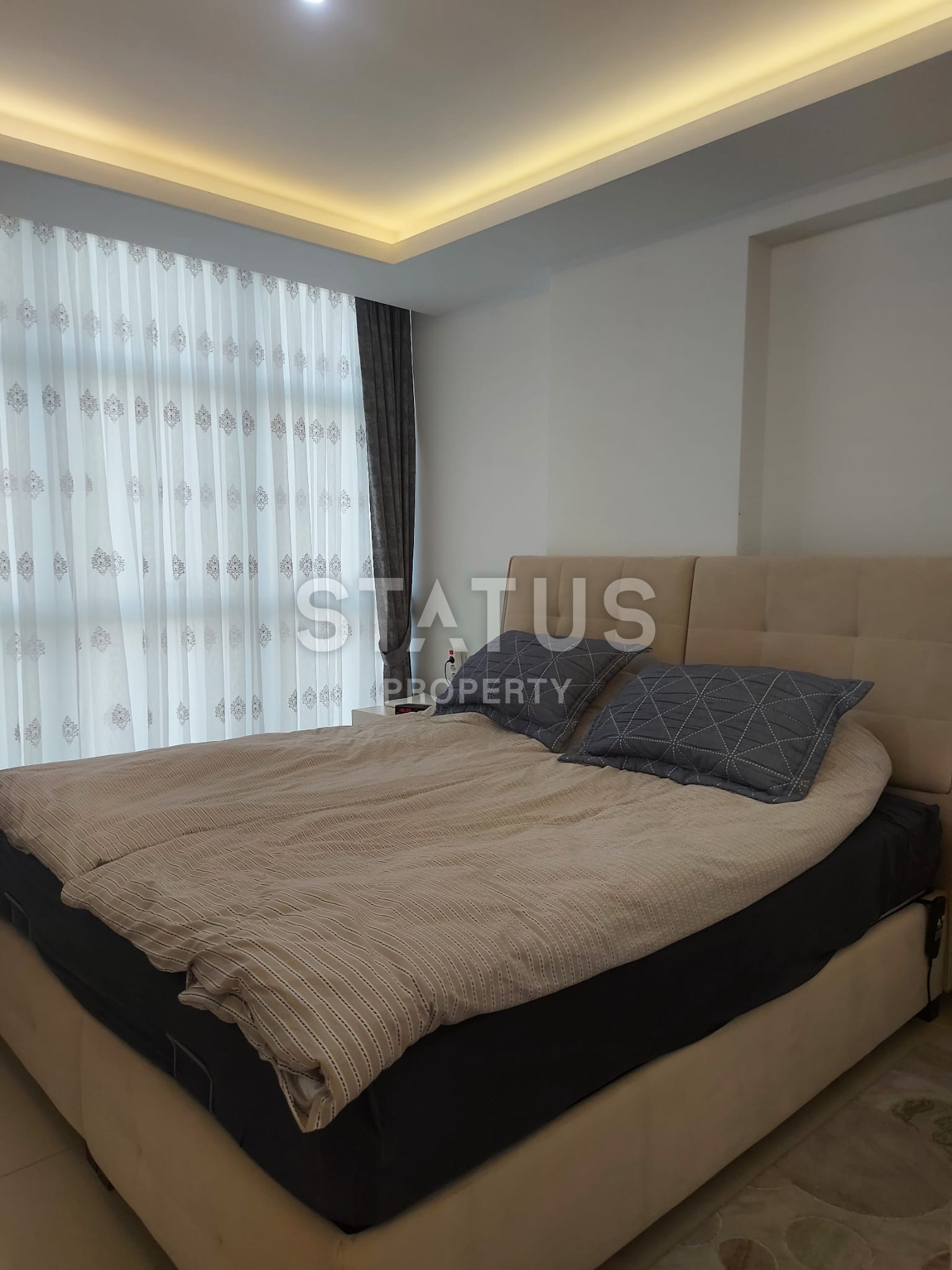 Three-room apartment in a complex with developed infrastructure, 100 sq.m. фото 16