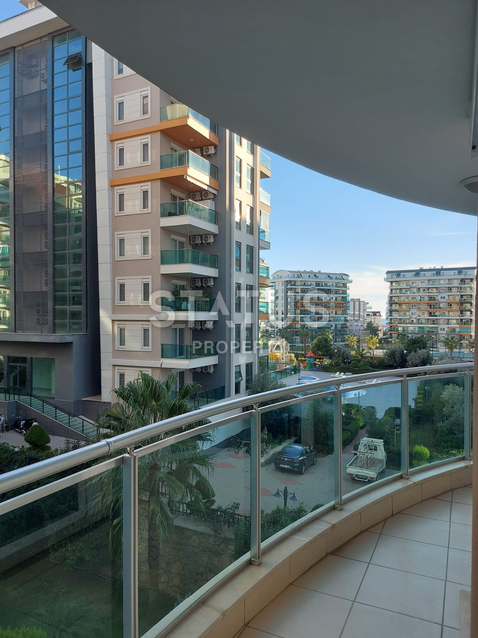 Three-room apartment in a complex with developed infrastructure, 100 sq.m. фото 21