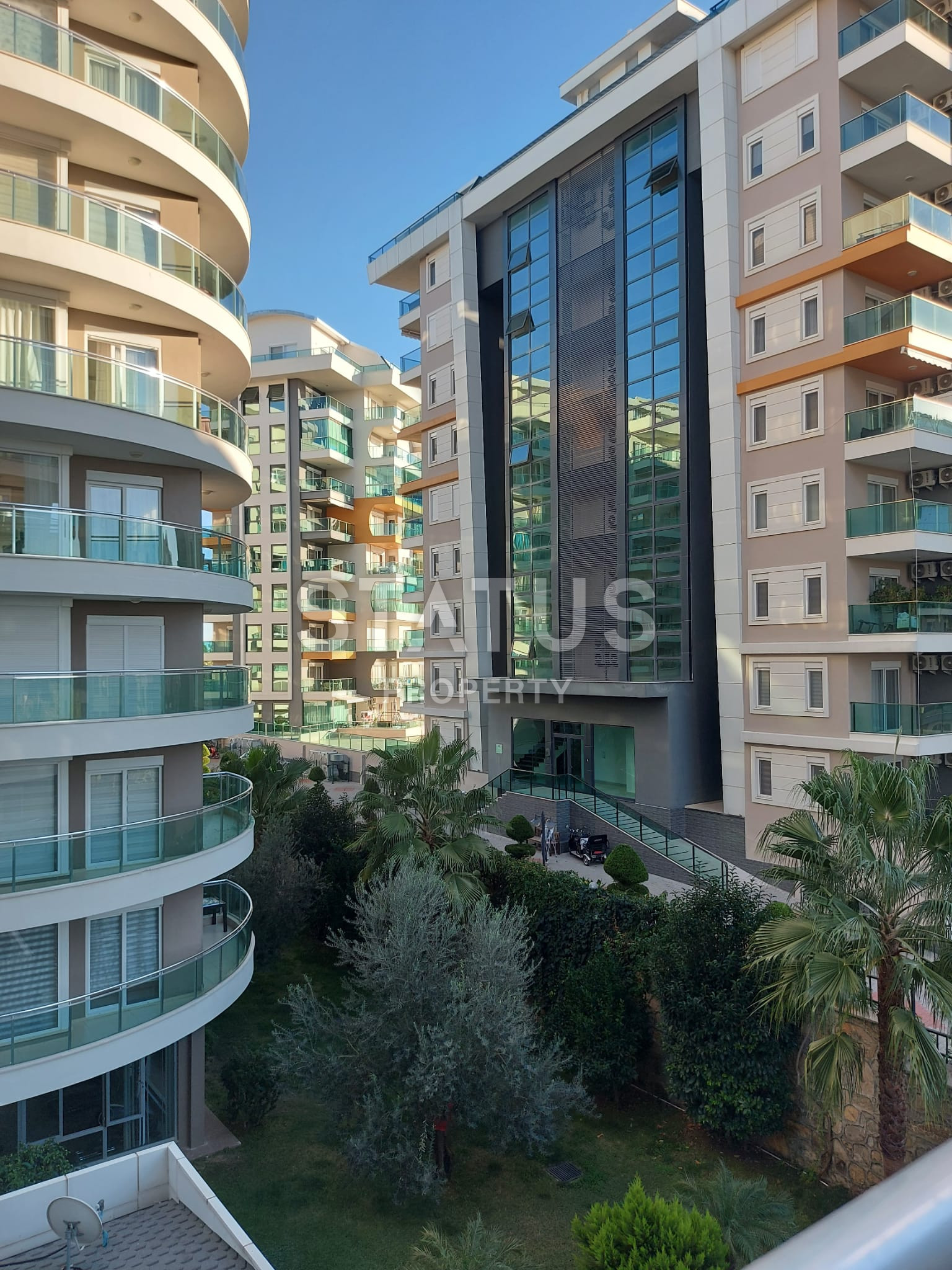 Three-room apartment in a complex with developed infrastructure, 100 sq.m. фото 23