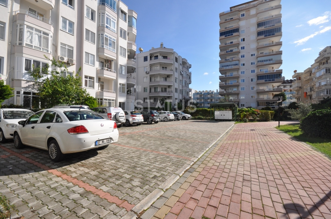 Large penthouse 3+1 with direct sea views, 280 m2 in Mahmutlar. фото 38