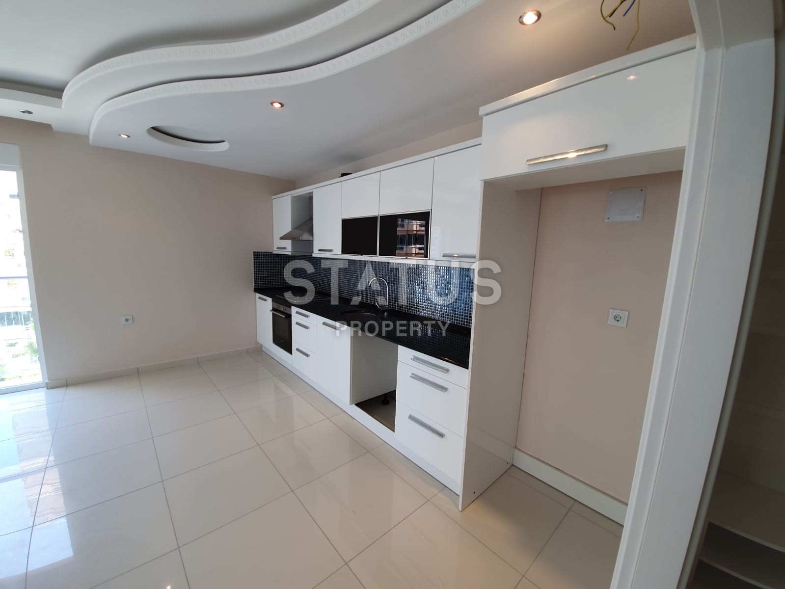 Новая трехкомнатная квартира в центре района Махмулар, 130 м2. фото 5