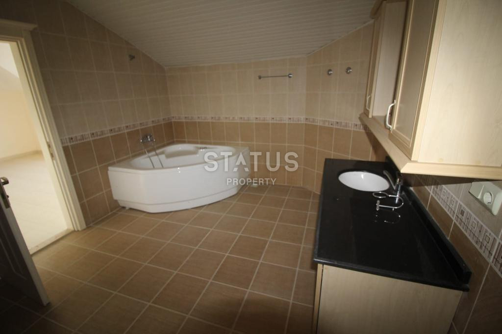 Spacious 4+1 duplex in Tosmur, 250 sq.m. фото 16