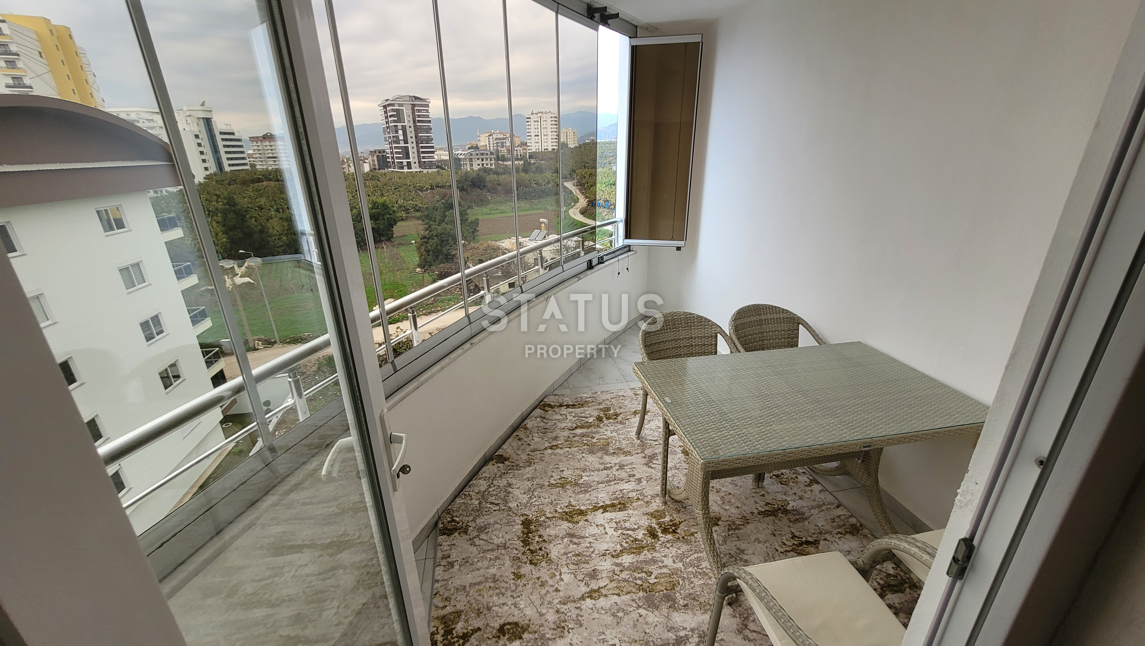 Отличная цена! Меблированная квартира 2+1 с видом на природу и горы в Махмутларе, 120 м2. фото 5