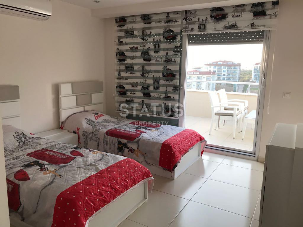 Видовые двухуровневые апартаменты 3+1 в элитном районе Кестель, полный пакет мебели и техники фото 15