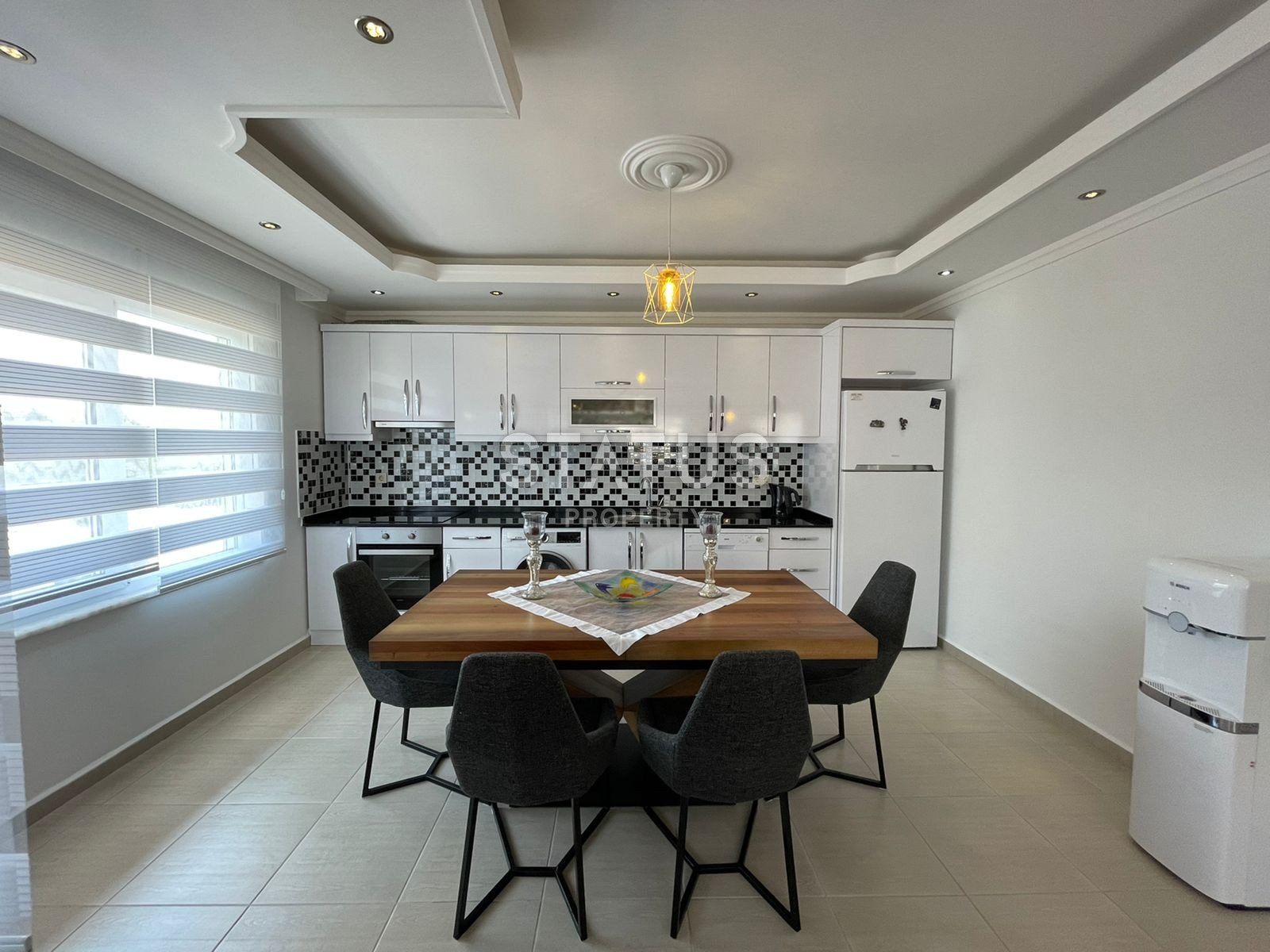 Двухуровневый пентхаус с видом на море в районе Кестель, 175м2 фото 3