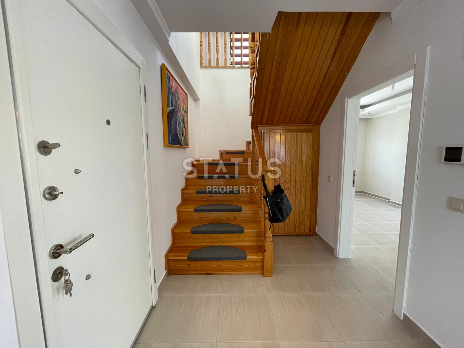 Двухуровневый пентхаус с видом на море в районе Кестель, 175м2 фото 10