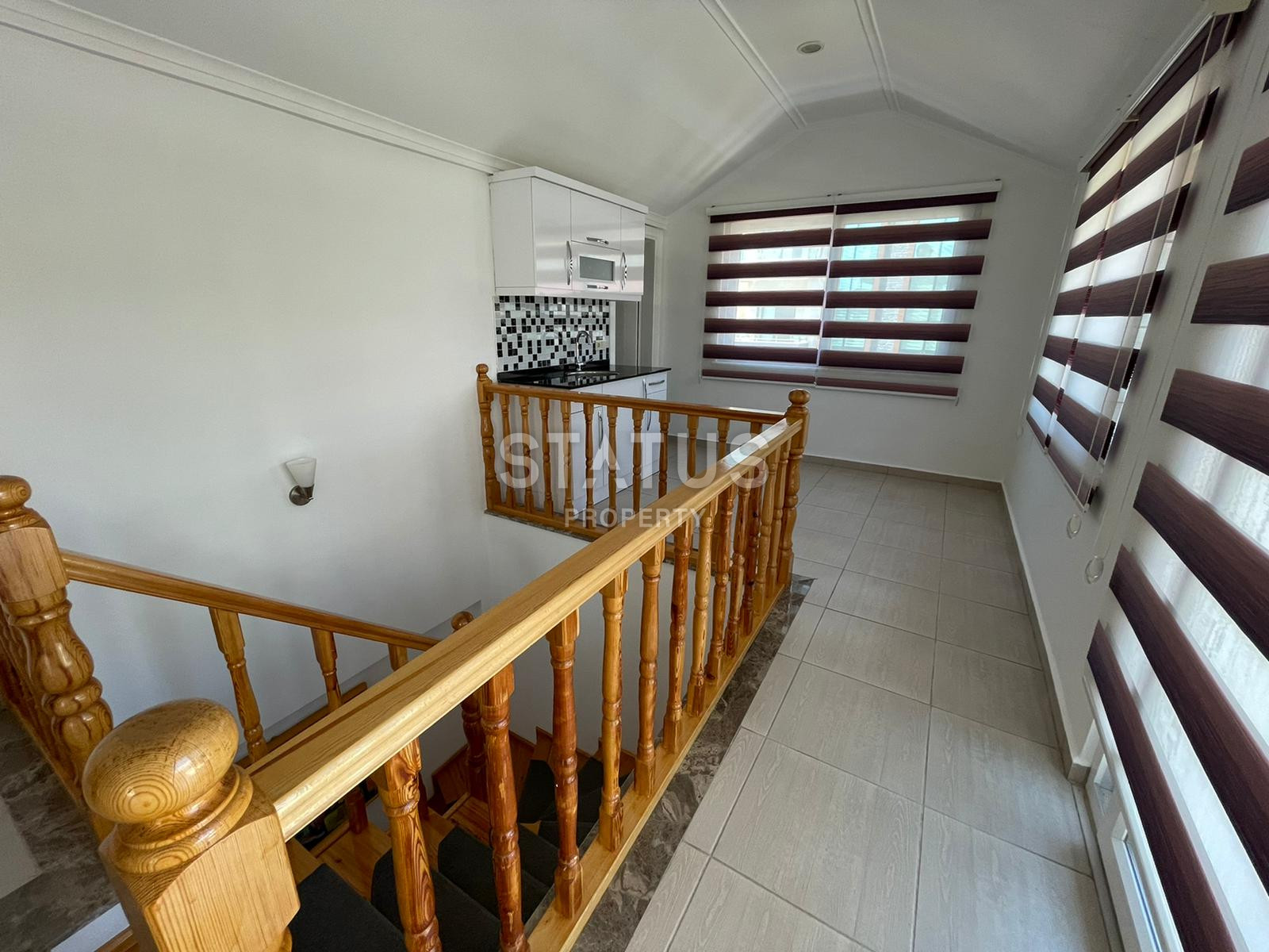 Двухуровневый пентхаус с видом на море в районе Кестель, 175м2 фото 22