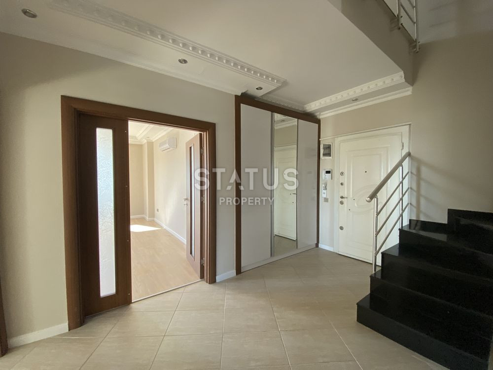 Просторный и светлый дублекс планировкой 3+1 в районе Джикджилли. фото 15