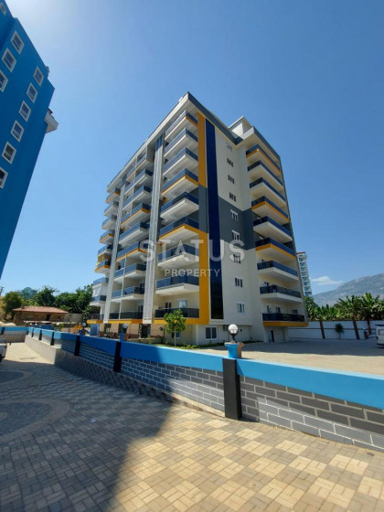 Апартаменты 3+1 с отдельной кухней в районе Махмутлар, 155 м2 фото 1