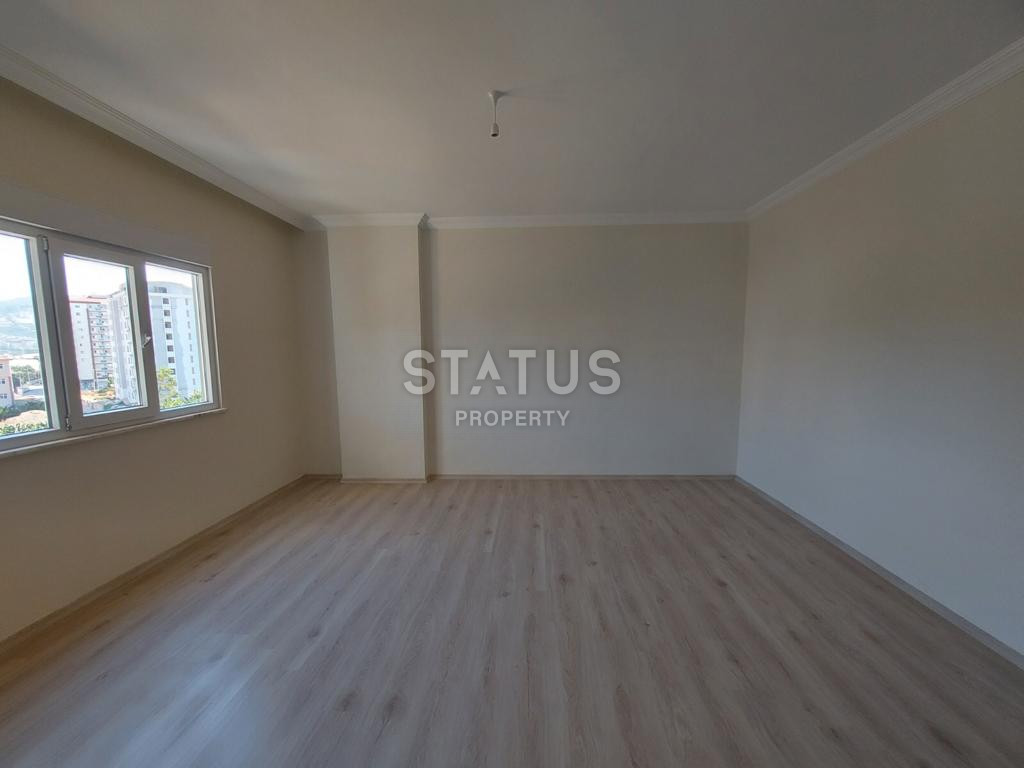 Апартаменты 3+1 с отдельной кухней в районе Махмутлар, 155 м2 фото 6