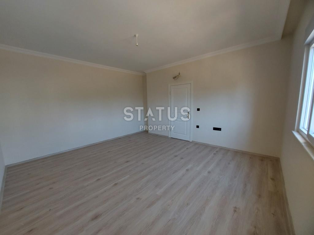 Апартаменты 3+1 с отдельной кухней в районе Махмутлар, 155 м2 фото 7