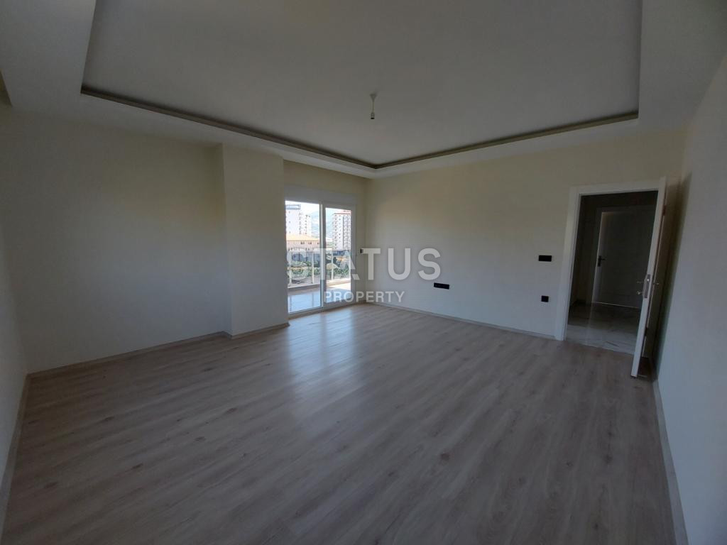 Апартаменты 3+1 с отдельной кухней в районе Махмутлар, 155 м2 фото 13