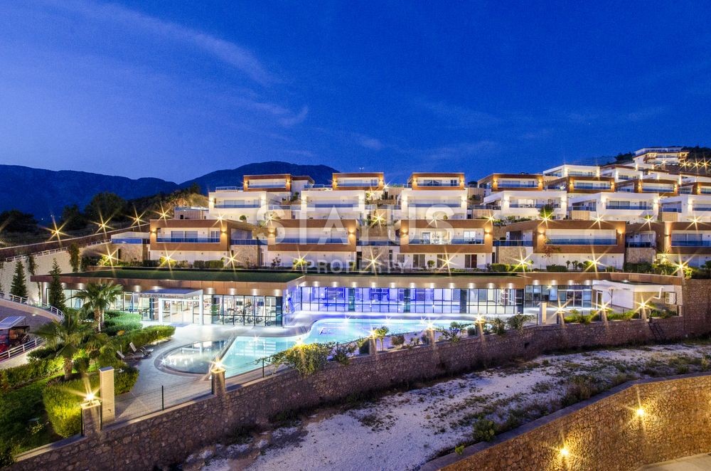 Luxurious villas on the Mediterranean coast фото 4