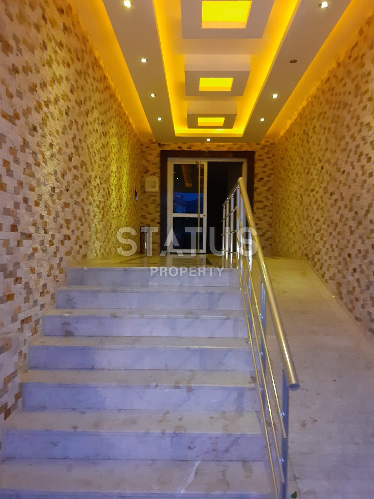 Spacious 3+1 furnished apartment in Mahmutlar, 190 sq.m. фото 3