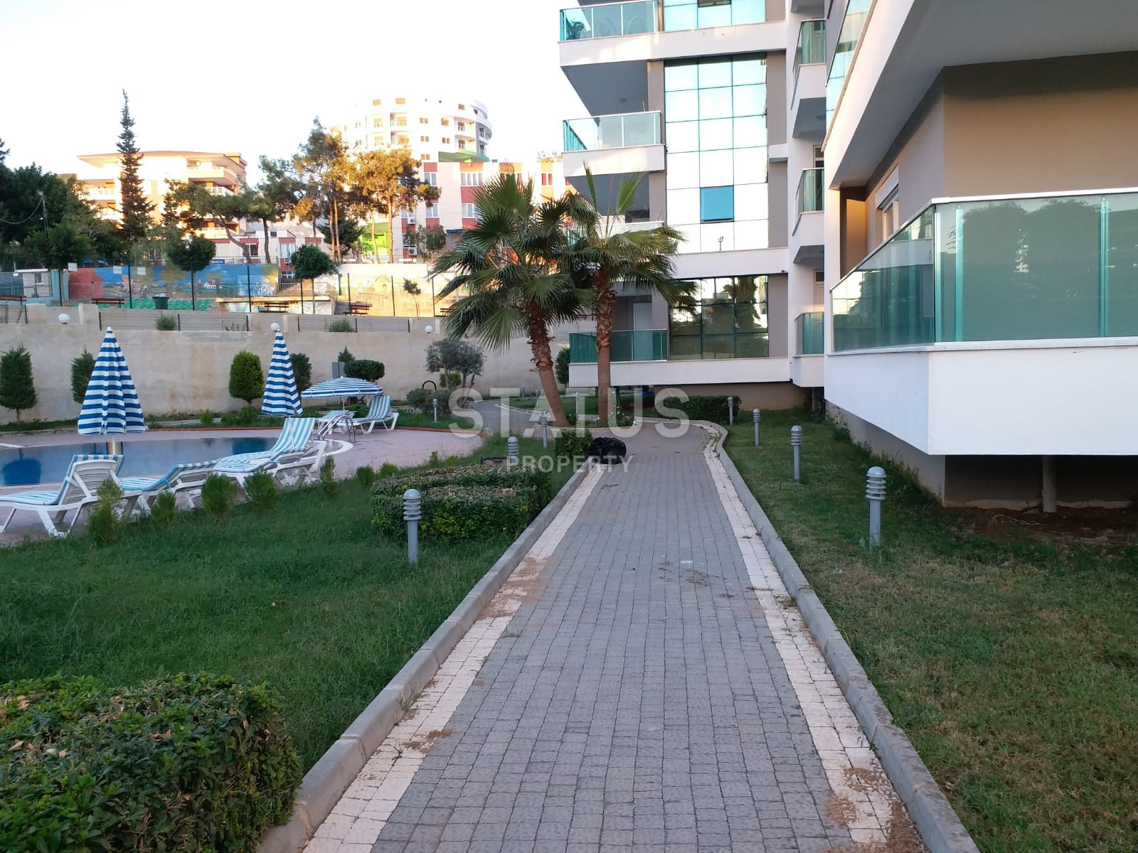 Spacious 3+1 furnished apartment in Mahmutlar, 190 sq.m. фото 9
