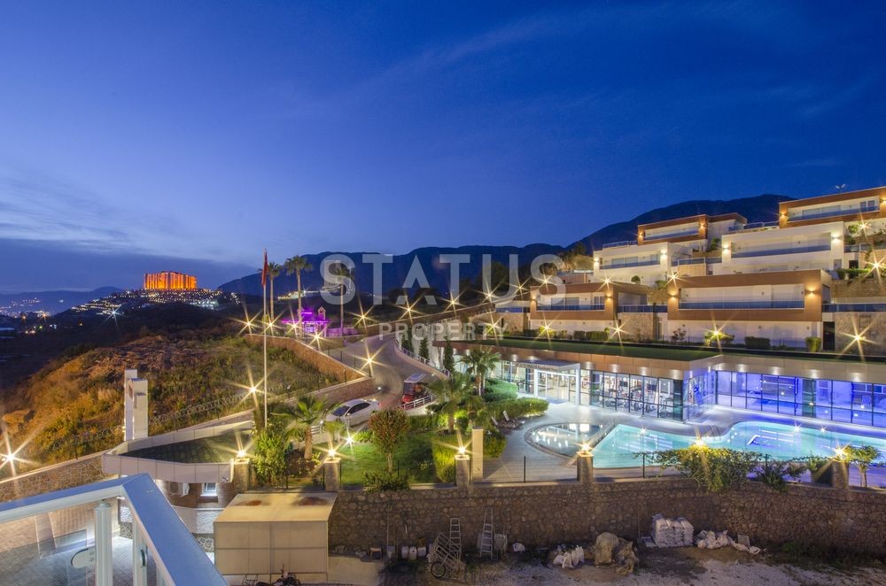 Luxurious villas on the Mediterranean coast фото 6