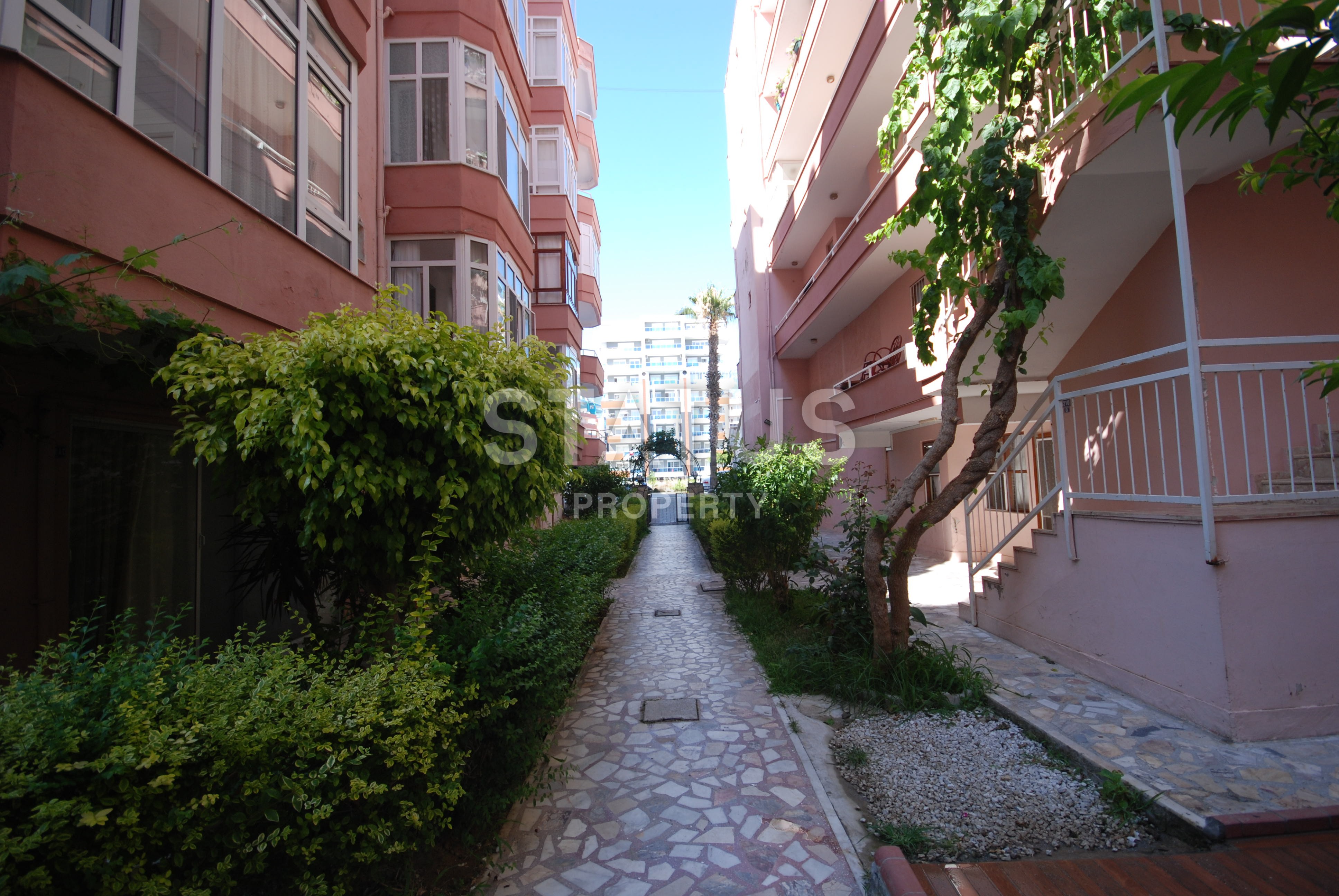 Трехкомнатные апартаменты по доступной цене на берегу Средиземного моря в районе Махмутлар, 75 м2. фото 8