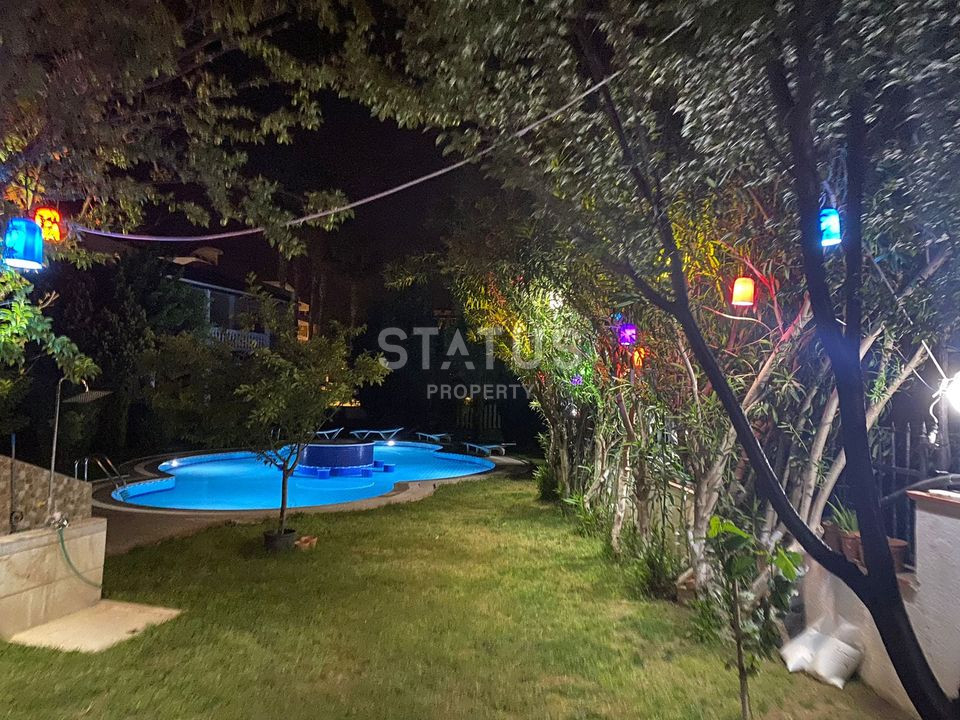 Cozy villa in the city, in the elite area of Oba, 250 m2 фото 14