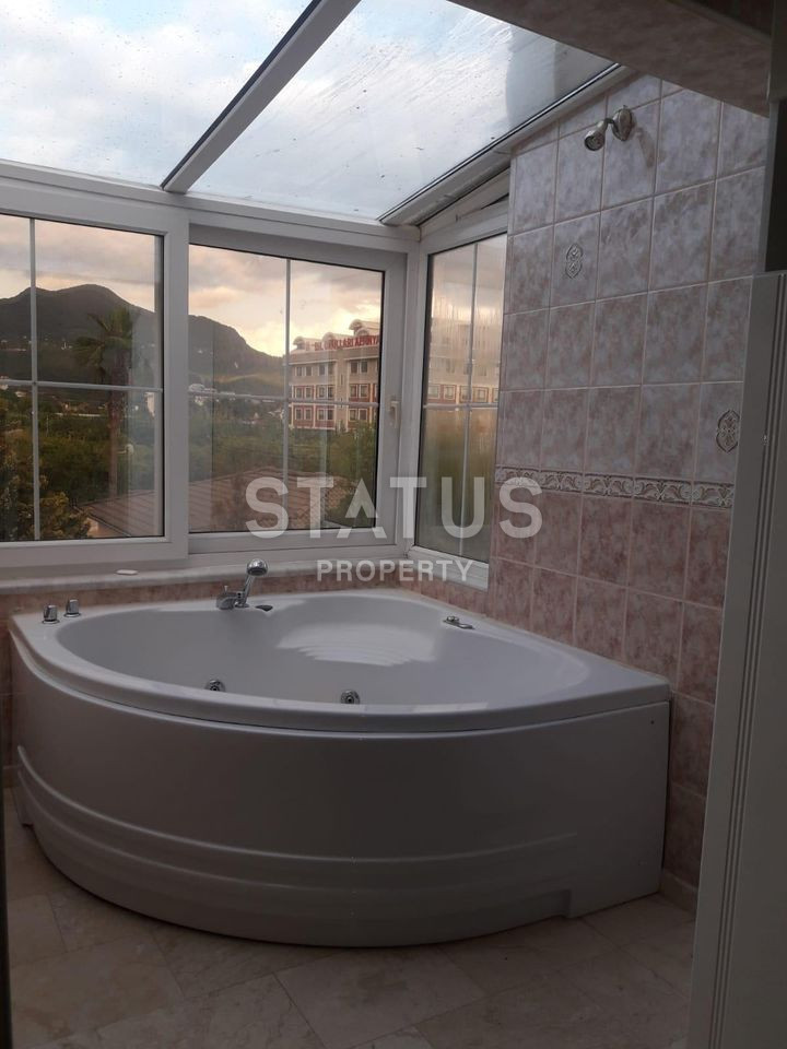 Cozy villa in the city, in the elite area of Oba, 250 m2 фото 20