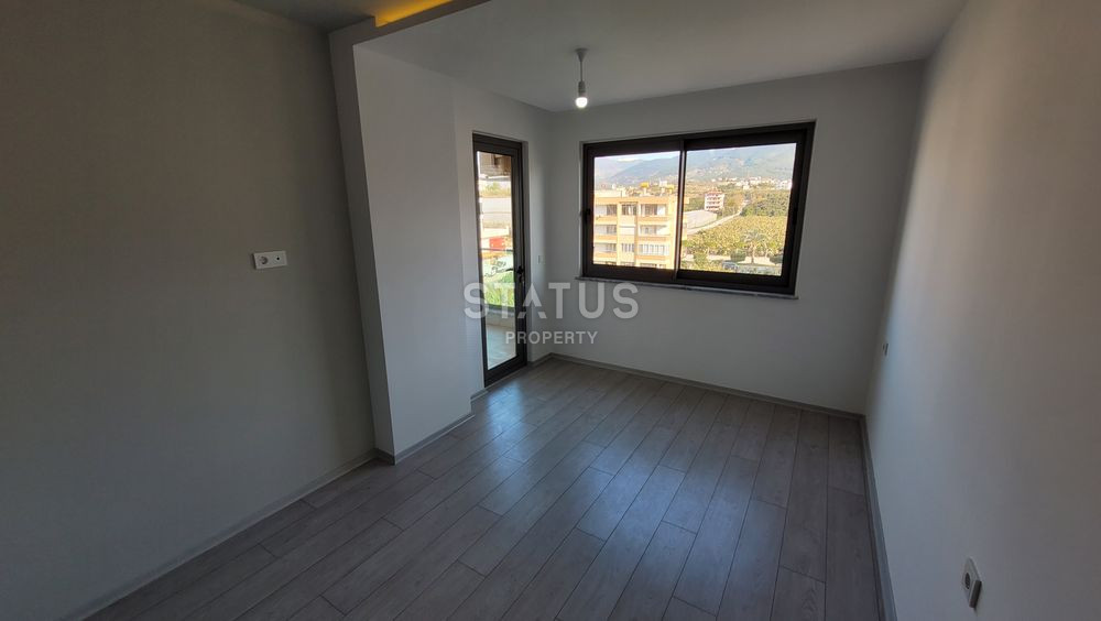 Просторная и светлая 2+1 в отличном комплексе, район Кестель. фото 13