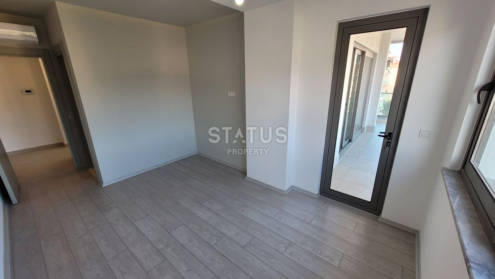 Просторная и светлая 2+1 в отличном комплексе, район Кестель. фото 23