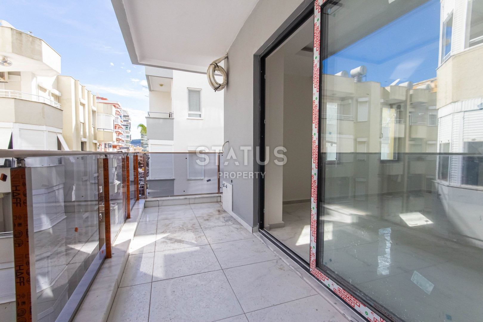 Двухкомнатные апартаменты в новом доме в Махмутларе, 300м к морю фото 20