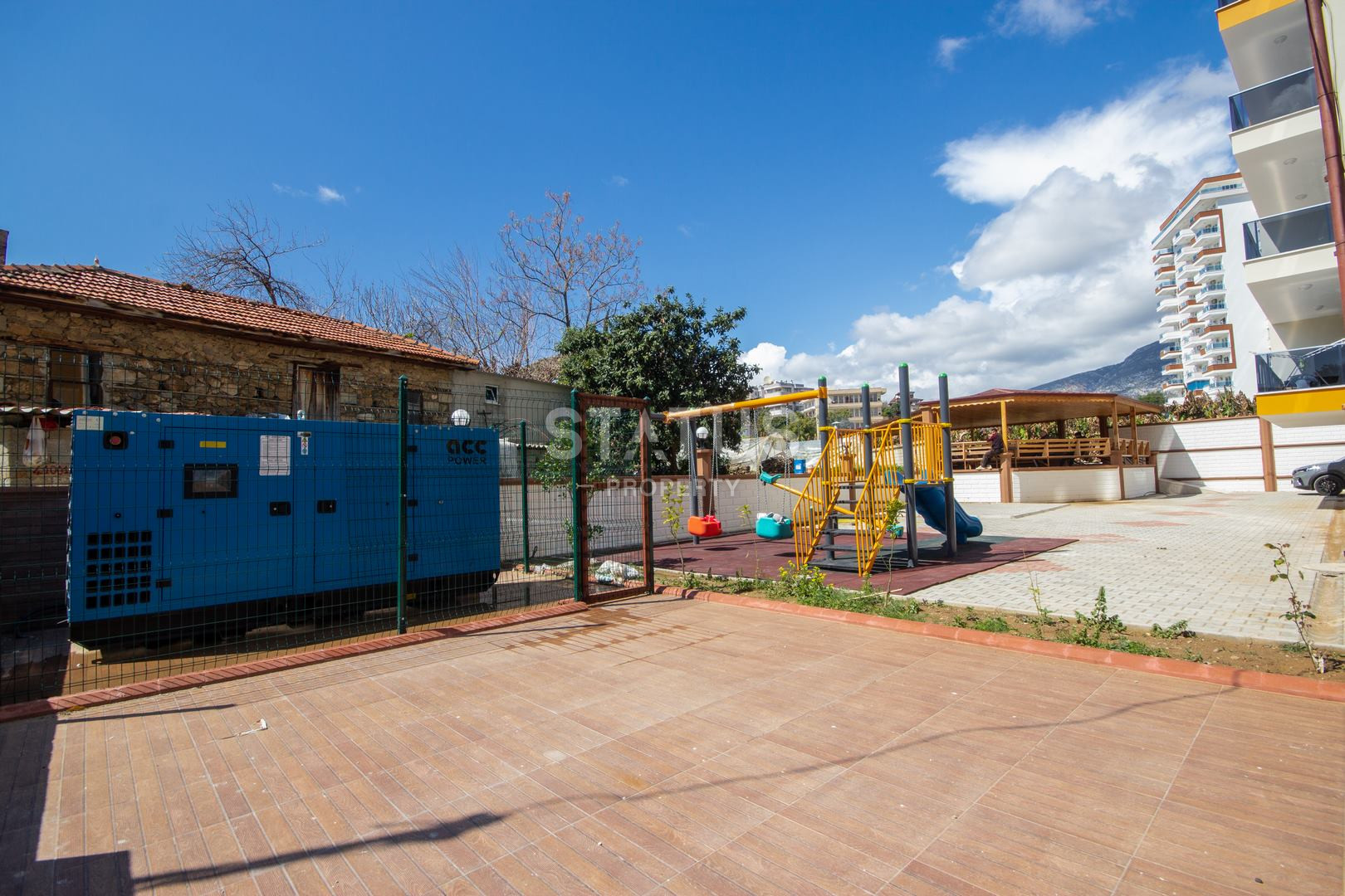 Ters-duplex 3+1 in Mahmutlar with a view of the mountains, the sea and the ancient city of Naula, 140m2 фото 9