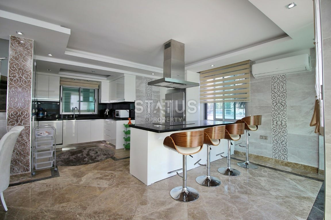 Элитная вилла 5+1 с собственным бассейном, 220 м2 в Каргыджаке. фото 24