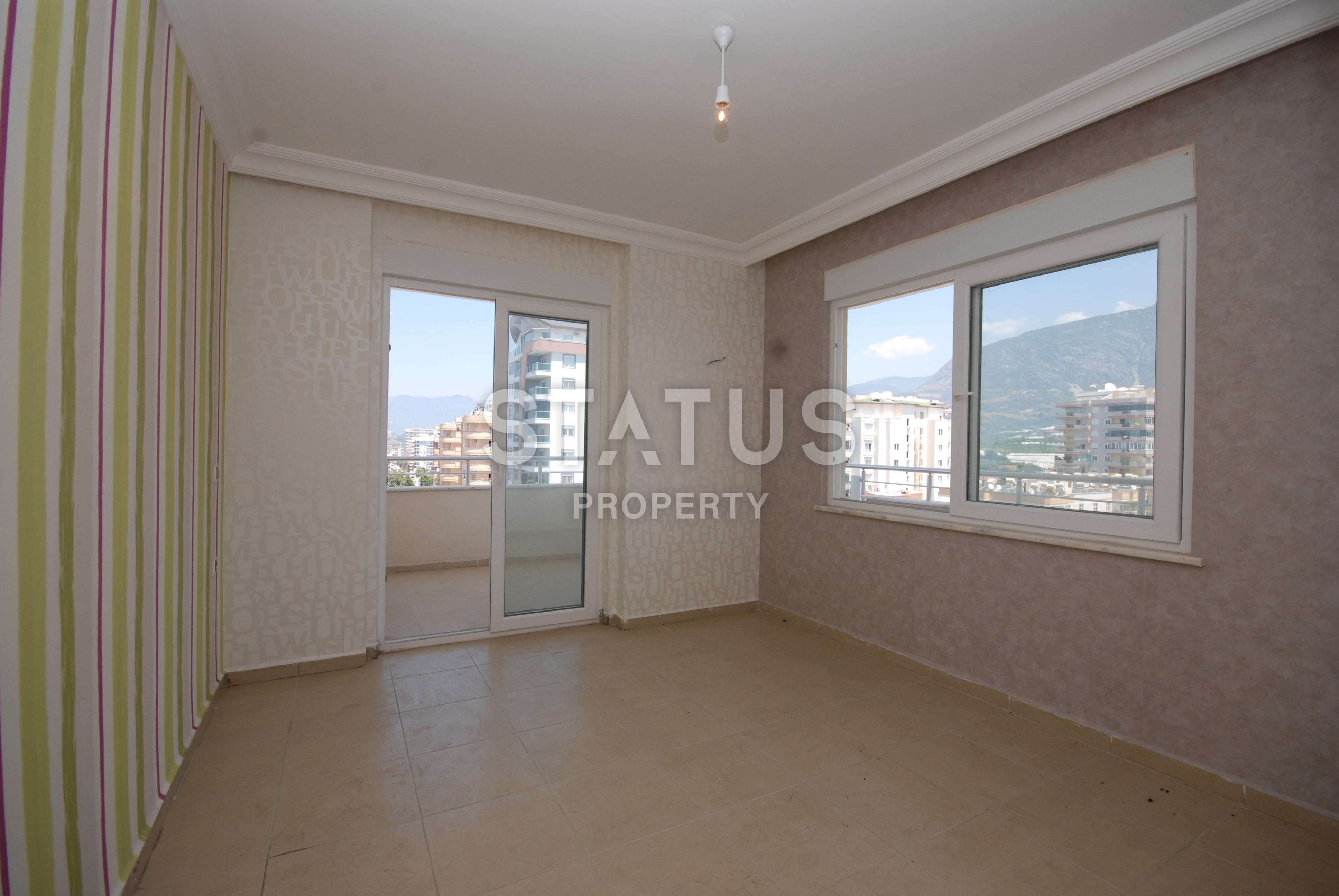 Трехкомнатные апартаменты с отличным ремонтом в 7 минутах от моря! 105 кв. м. фото 7